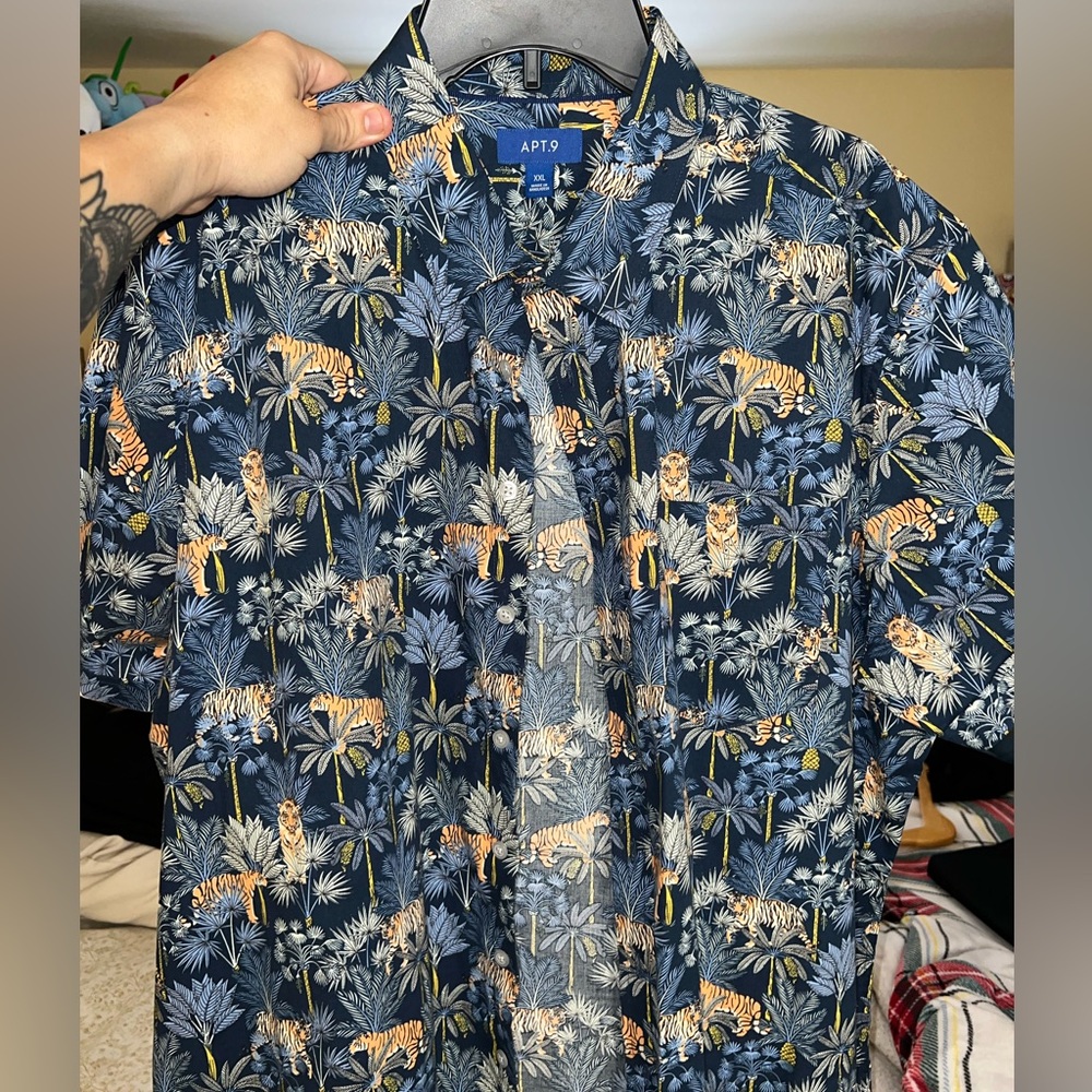 Apt. 9 Navy Jungle Print Shirt